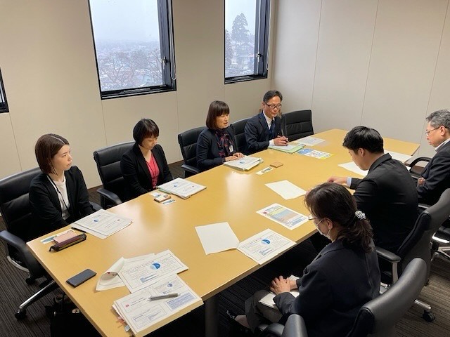先日、秋田県庁の丹治理事が大館市役所を訪れ、「あきた♡とも家事」の取り組みについ…