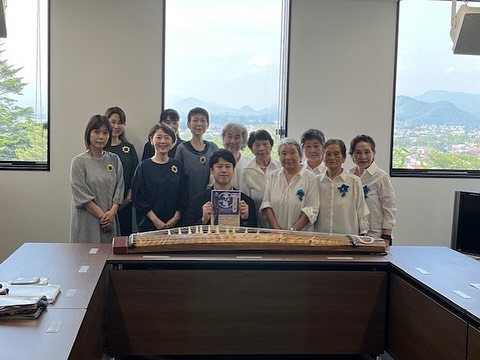 📸【箏之輪の皆さんが市長室に！】