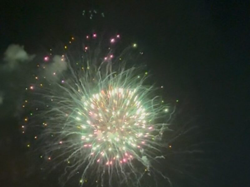 🎆 夜空が語る、大館の夏 — 大館大文字まつり2025