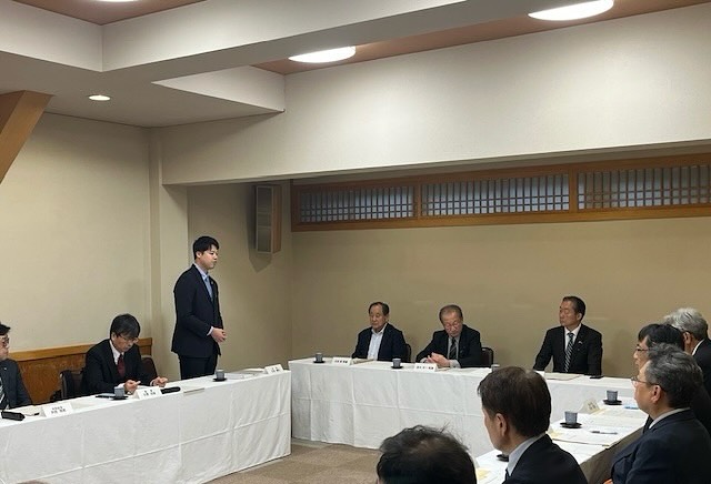 クマ対策から医療支援まで
