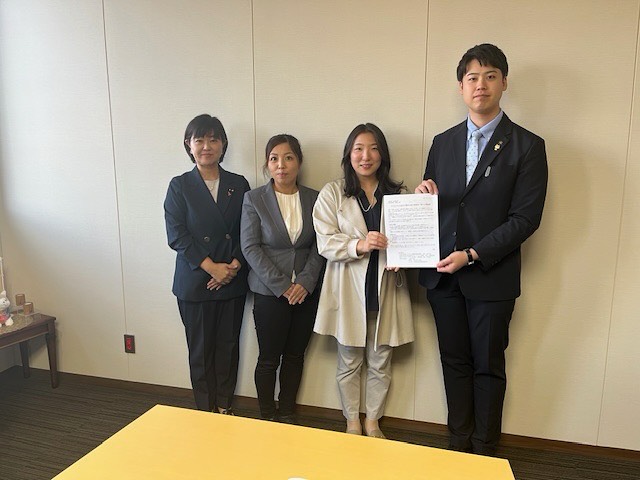 相次ぐクマ出没について、市としての緊急支援策を検討しています。