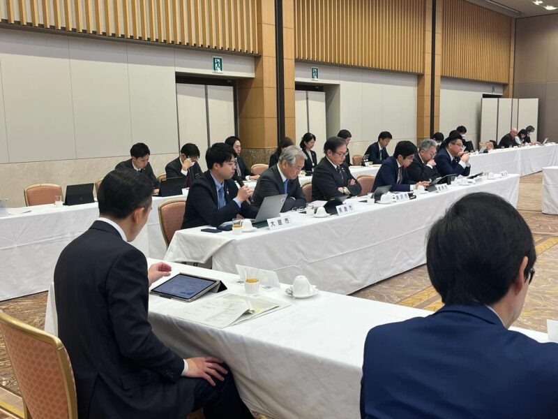 【重要】11月21日、「県・市町村協働政策会議」「知事と市町村長の行政懇談会」 …