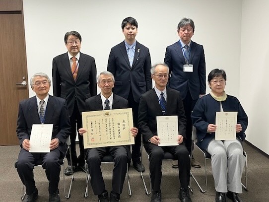 1月19日、