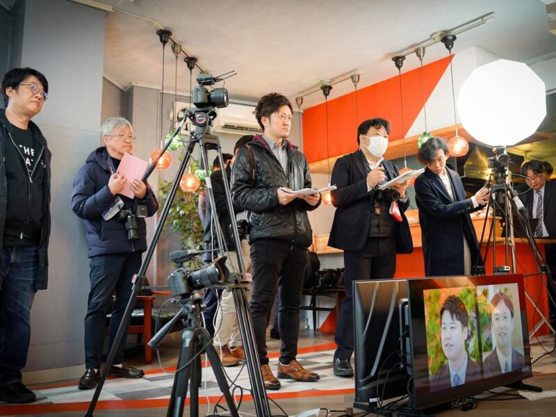「大館市副業型地域活性化起業人」の委嘱状交付を行いました。
