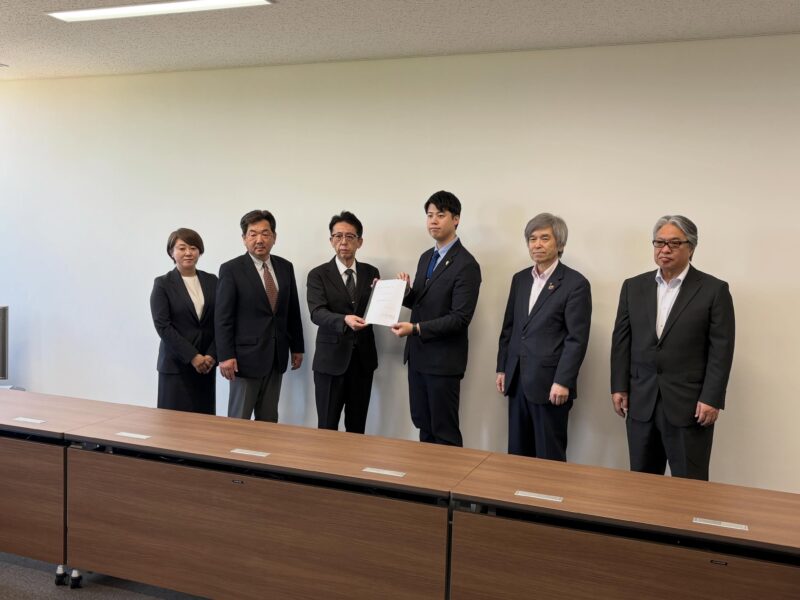 大館市建設業協会の皆さまより、建設資材高騰等への対応について緊急要望をいただきま…