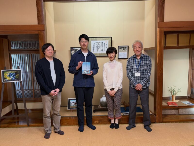 先日、桜櫓館で開催された『秋田犬の資料集』＋『1948年のスケッチブック』展へ。