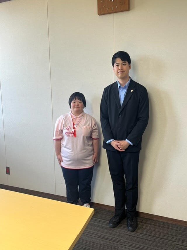 スペシャルオリンピックス2026東京に出場した小松さんが、報告に来てくれました！…